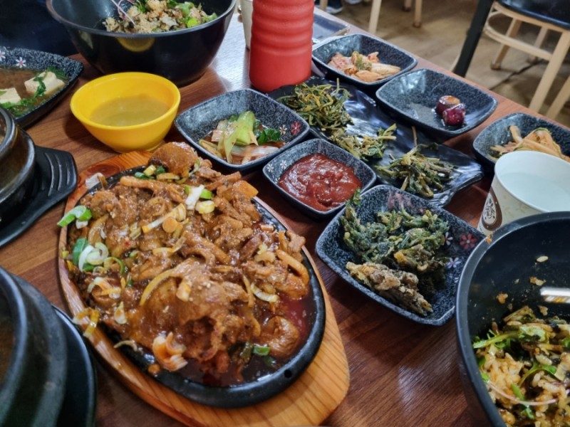 포천 맛집 옹기골만찬쌈밥1