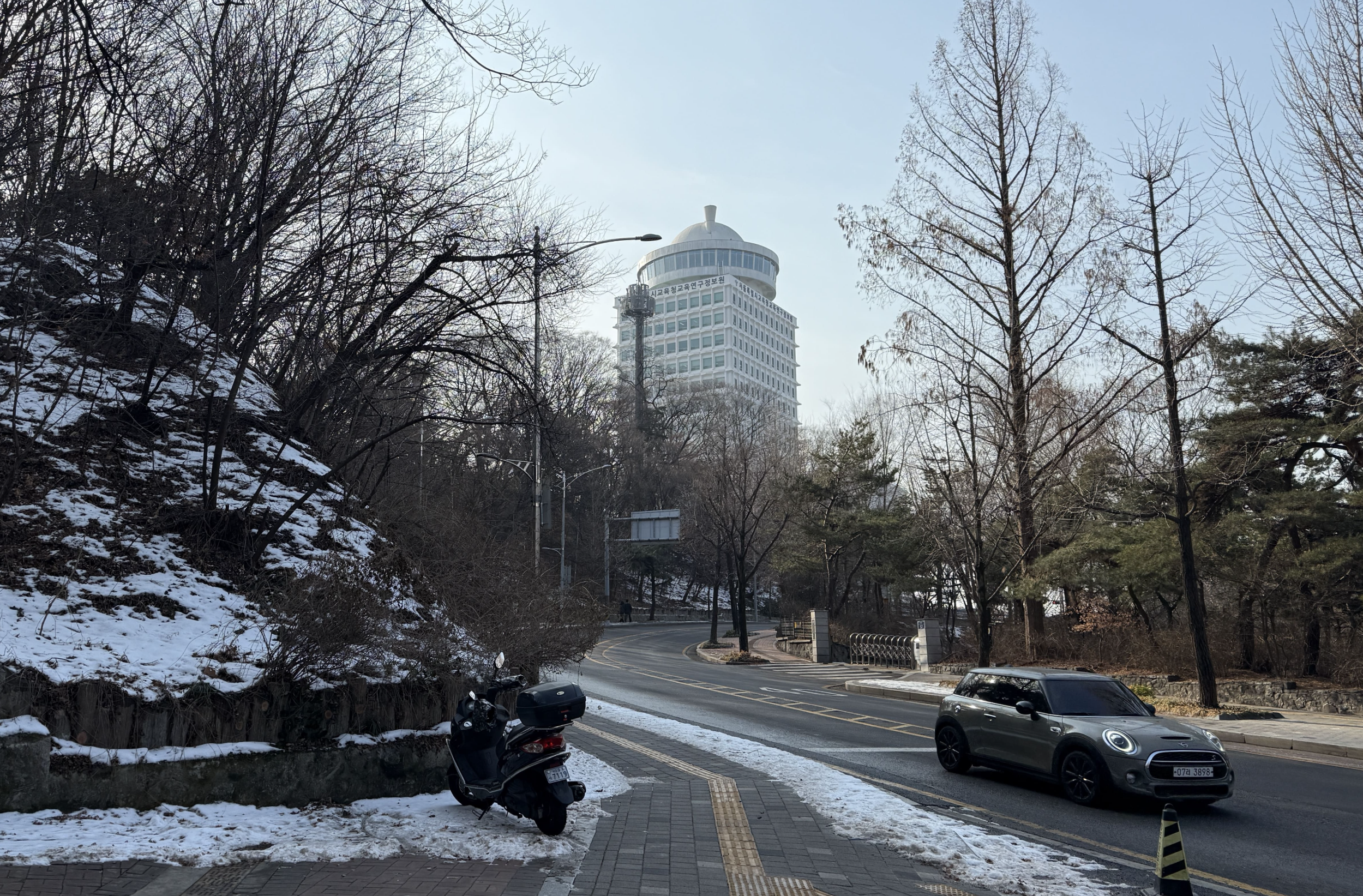 남산도서관, 남산타워 바로 앞 서울 가볼 만한 곳