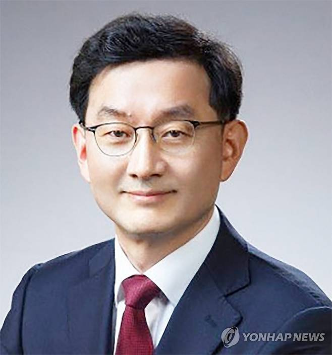 윤창렬 국무조정실장 프로필