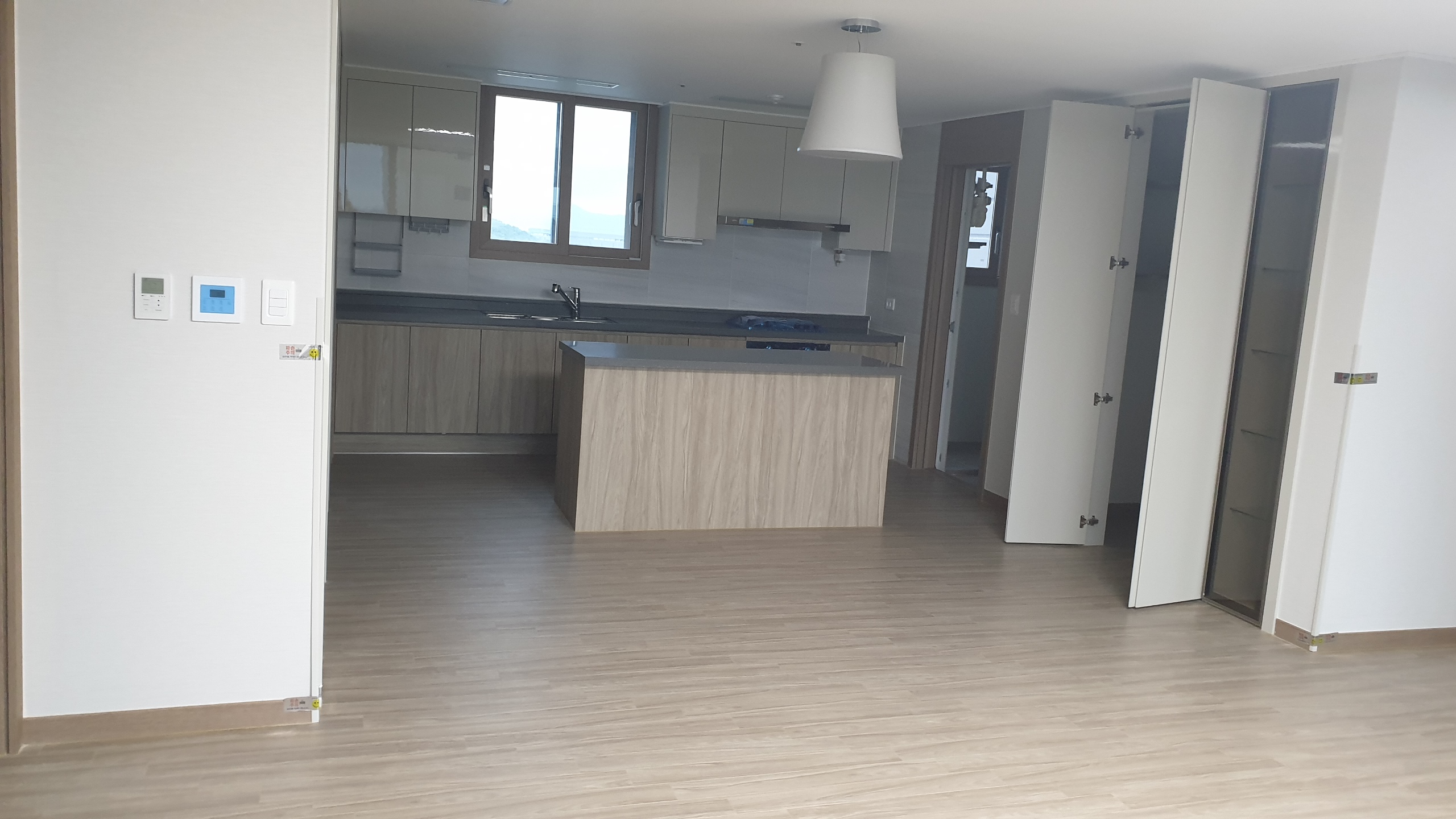 또 다른 타입의 거실