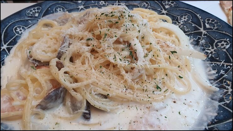 해물크림파스타