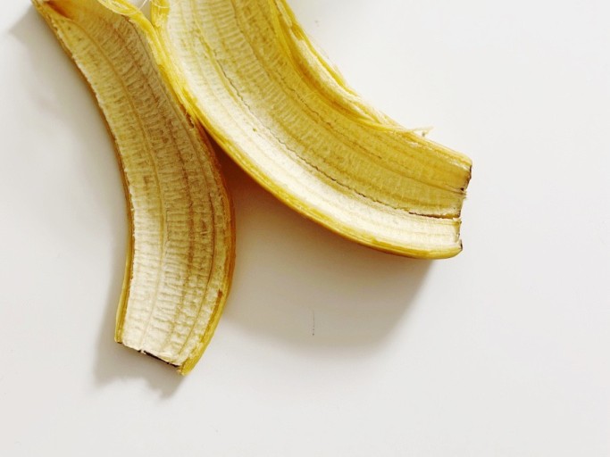 바나나-껍질-속-모습