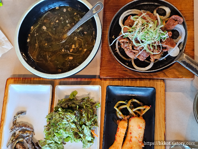 산으로간고등어