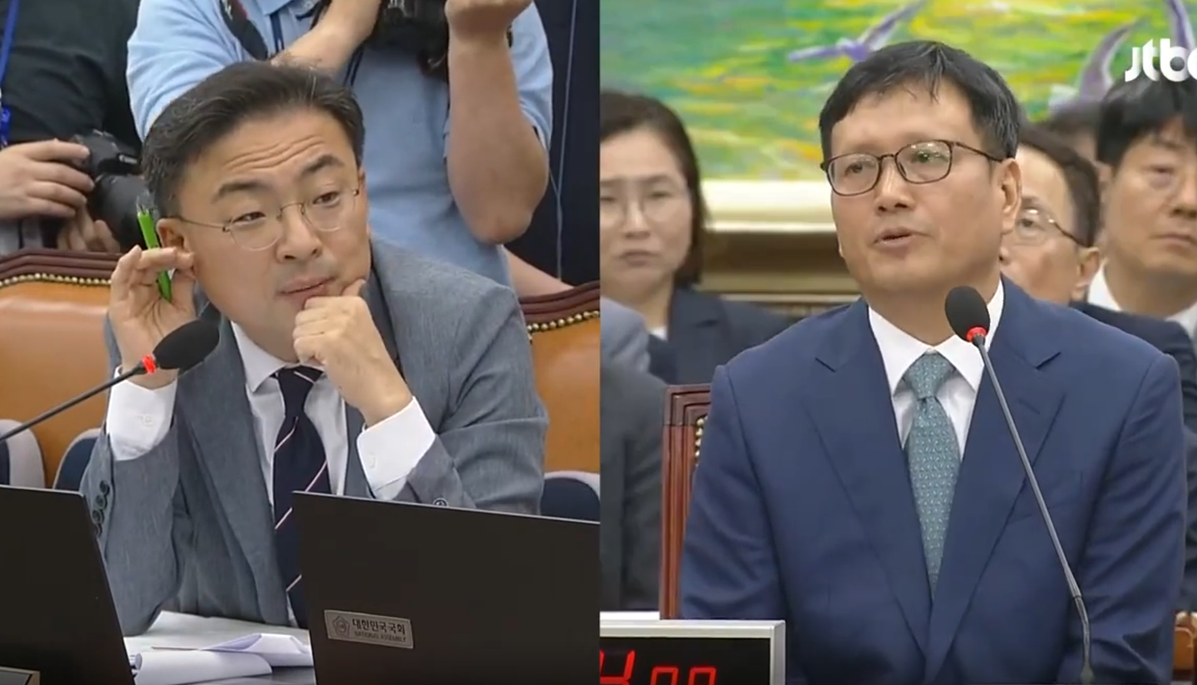 질의에 답하는 구영배 대표