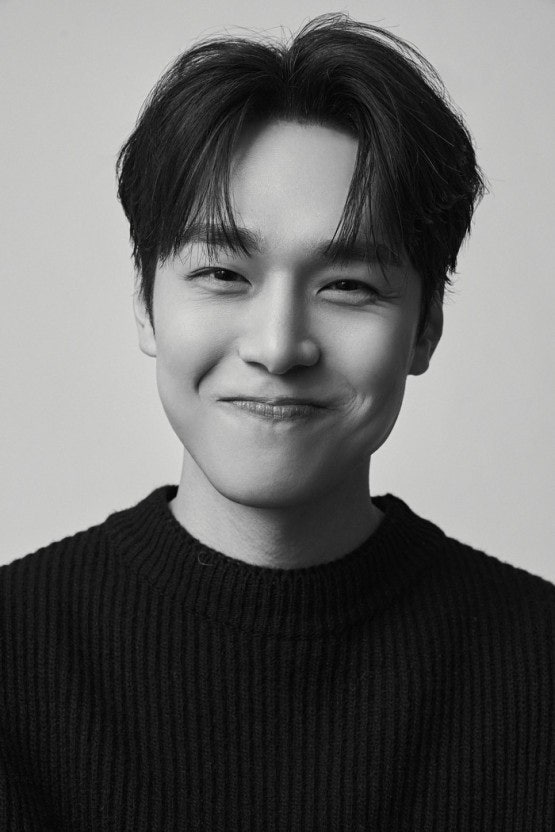 강유석