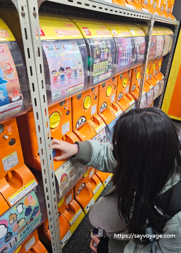 가챠샵_내부사진