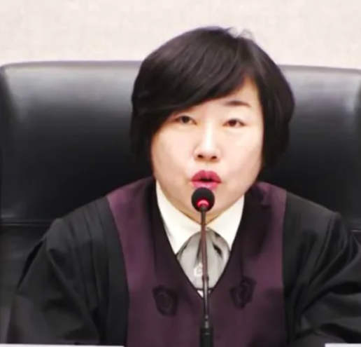 정계선 판사