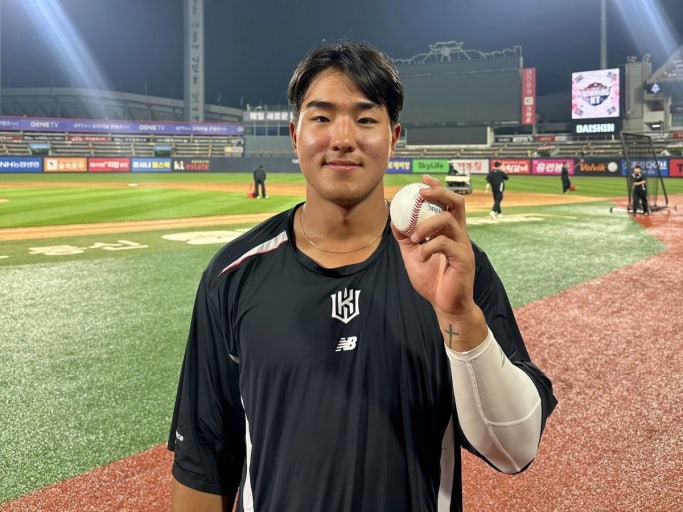 안현민 앤더슨 월간 MVP 경쟁