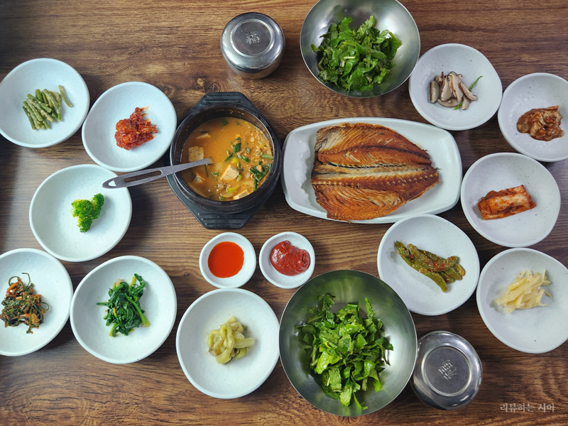 푸짐한_음식
