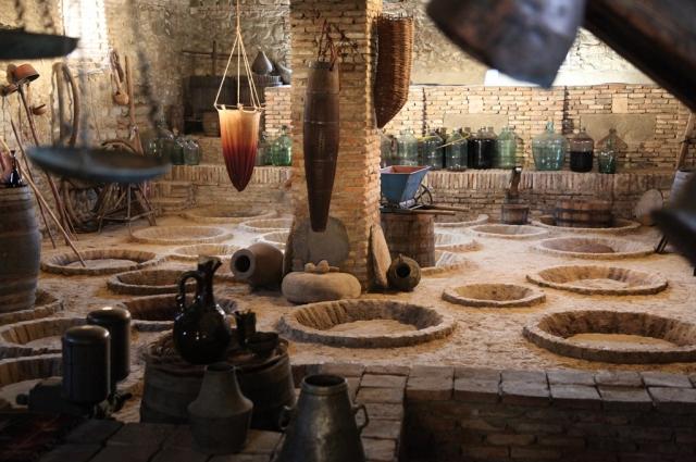 유네스코 무형문화유산 고대 조지아의 전통 크베브리 와인 양조법