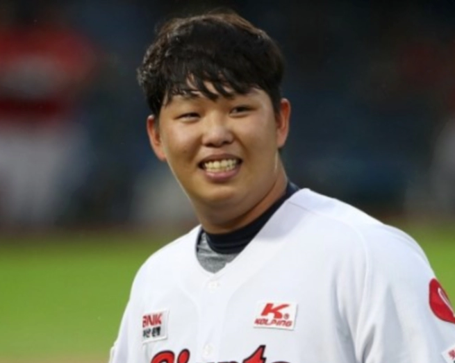 서준원 방출 미성년자 관련 범죄 혐의 및 서준원 나이 프로필 정리