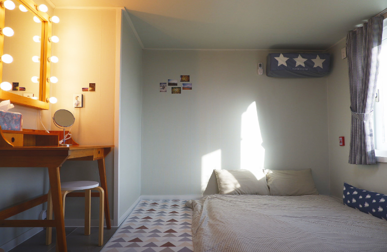 room1