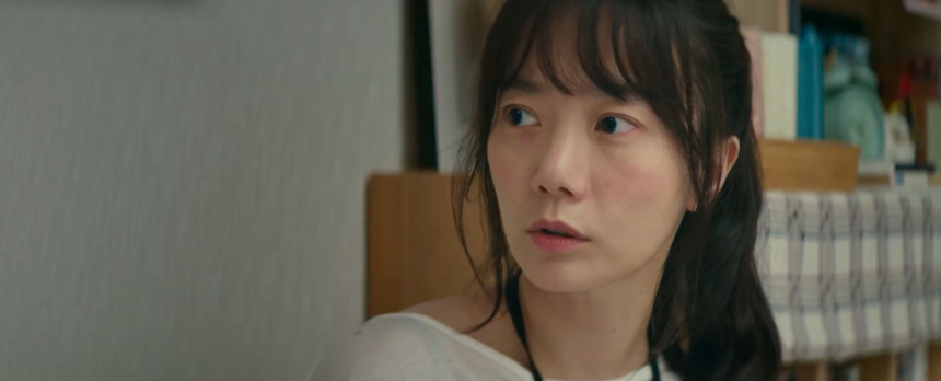 2025 영화 '바이러스' 리뷰 감염되면 사랑에 빠지는 독특한 로맨스