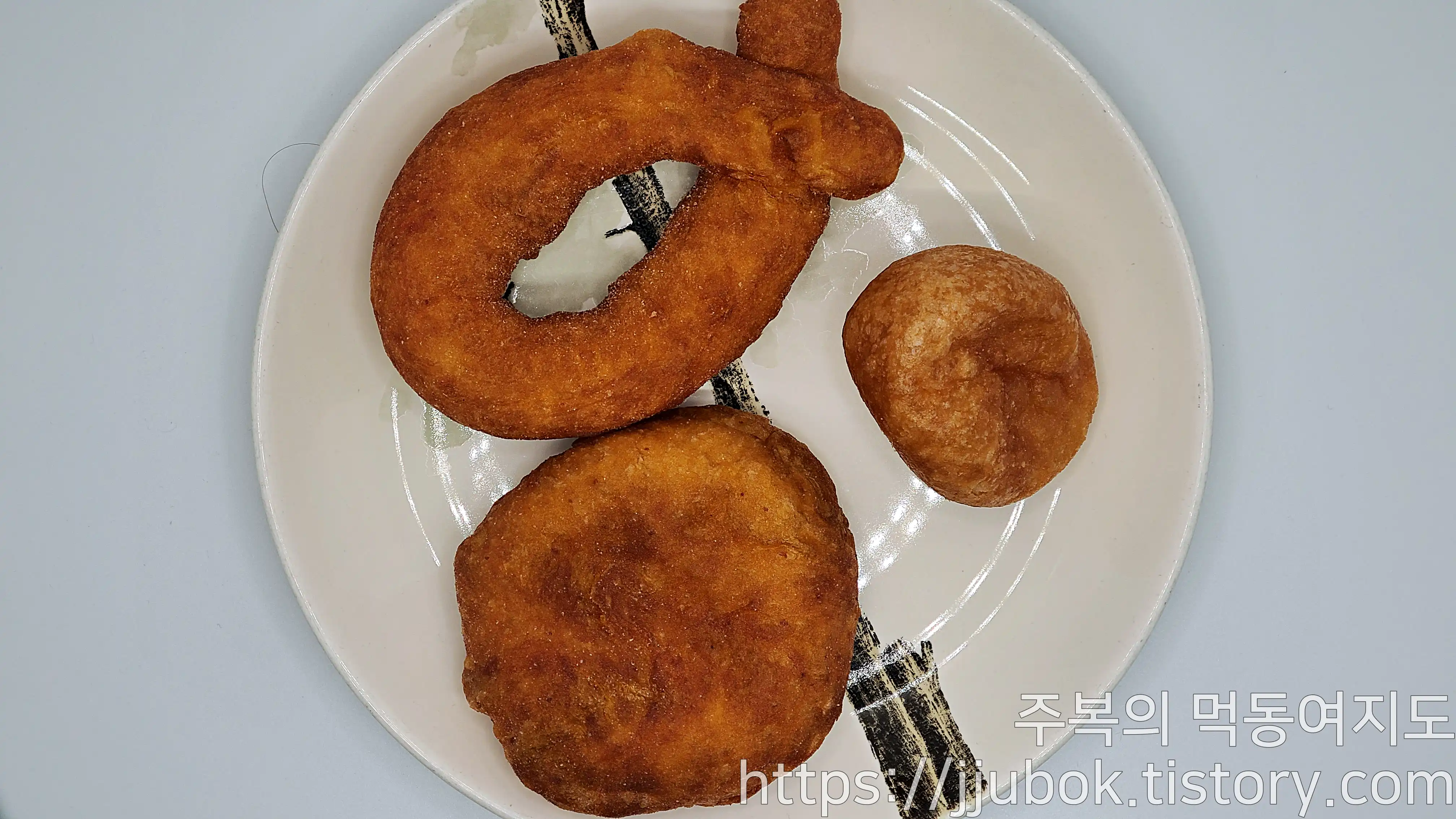 자미당-꽈배기-팥도너츠-찹쌀도너츠