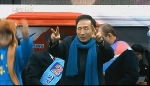 2025년 한국 코미디영화의 사회 풍자와 세대 공감 코드 관련 사진