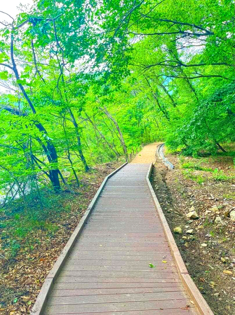 용동저수지 
