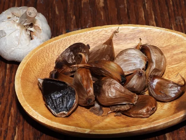 간 기능 부담 감소 흑마늘 효능