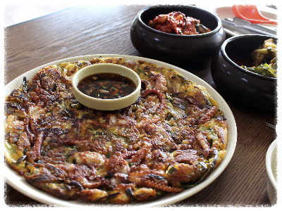 포도밭할머니칼국수