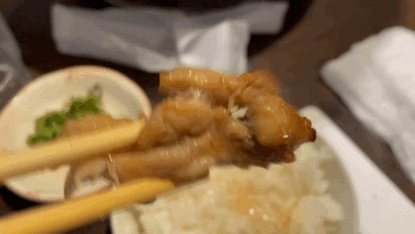 Just shake it for no reason
괜히 흔들어보기