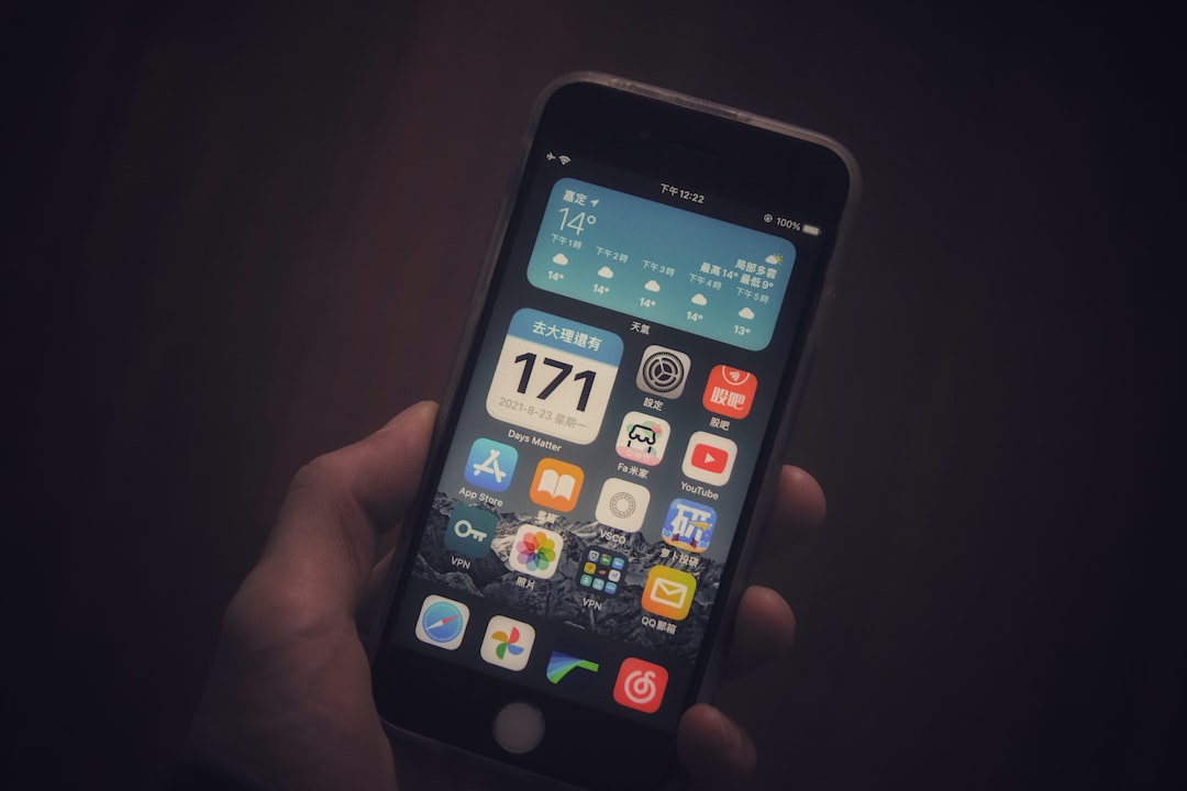 iPhone 17