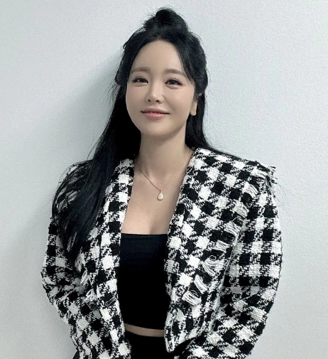 홍진영 프로필 나이 고향 학력 언니 인스타