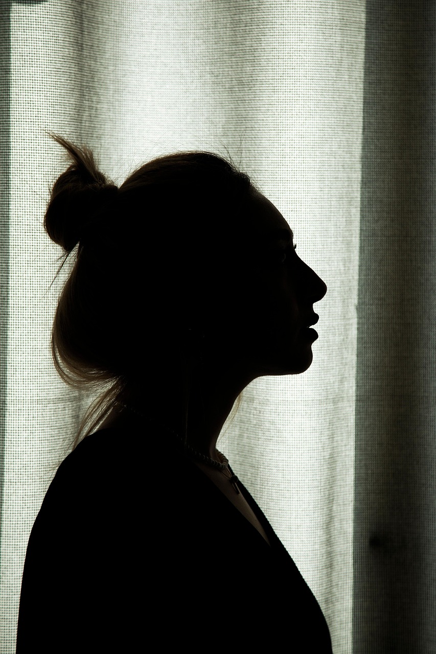 2025 패션 트렌드, 메시걸(Messy Girl)의 모든 것