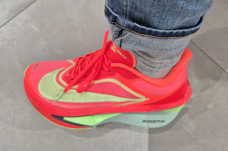 나이키 줌플라이6 사이즈