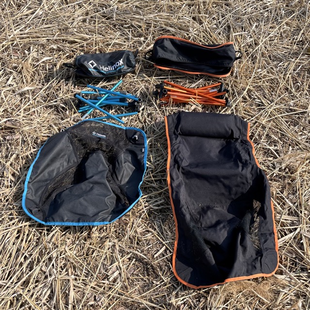 헬리녹스-체어원-캠핑의자와-기타브랜드-캠핑체어-부속품-나열한-사진