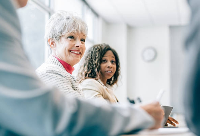 시니어 인턴십 지원금