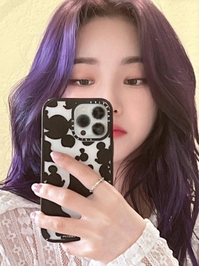 에스파(aespa) 카리나 보라색 머리 셀카