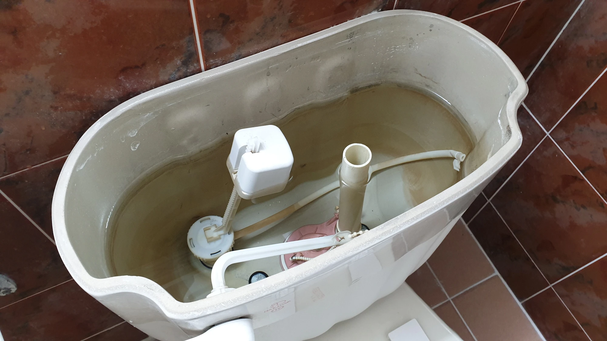 변기 물탱크 구조