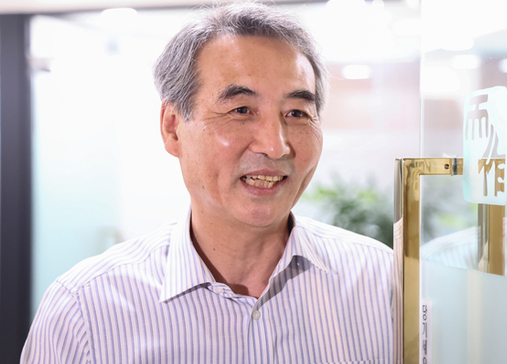 민중기 검사 프로필