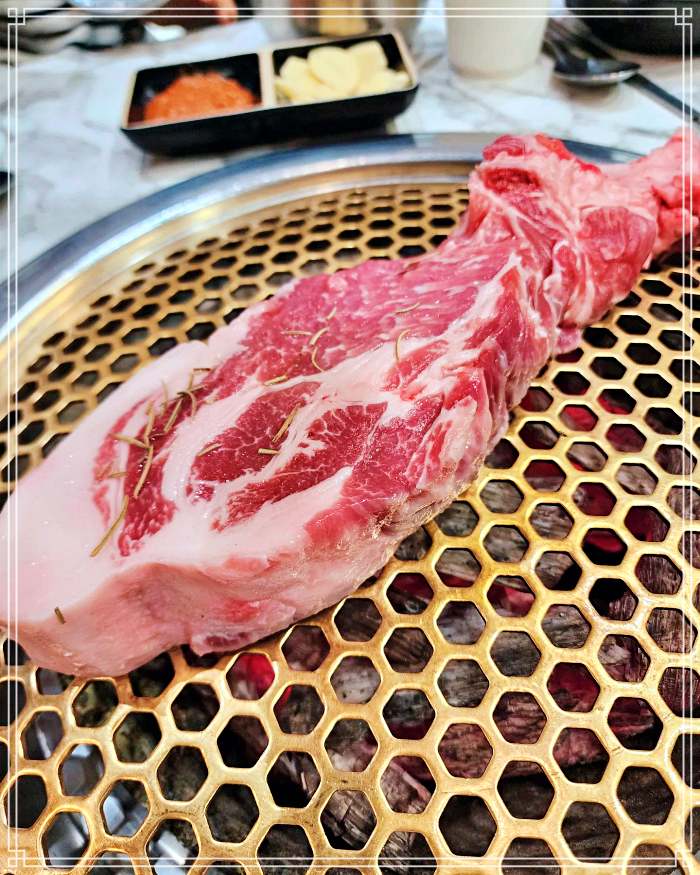 인천 송도 맛집 소고기 꽃등심, 새우살, 양념 갈비살