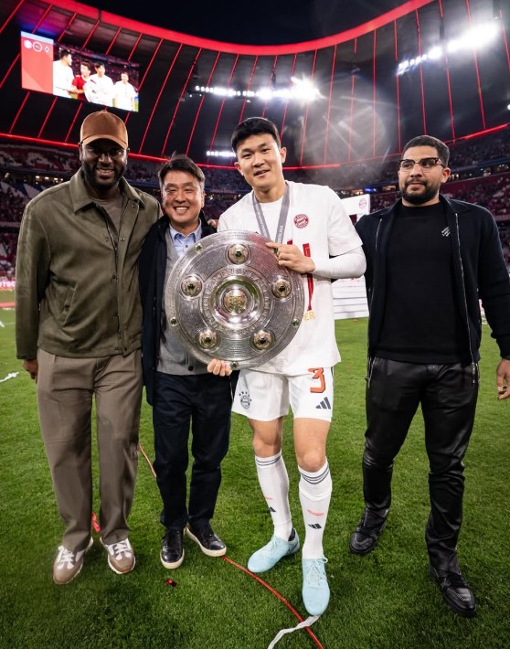 김민재 뮌헨 매각 확정? 이유와 다음 행선지는? 관련 사진 3