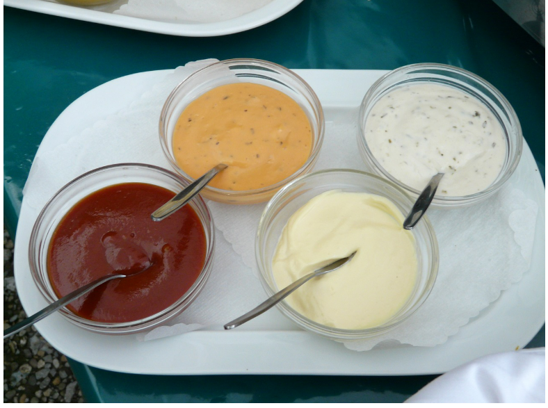 자취생 필수 양념 5가지로 모든 요리 마스터하기