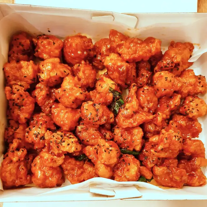 생생정보 춘천 생활의 달인 조청 닭강정 맛집