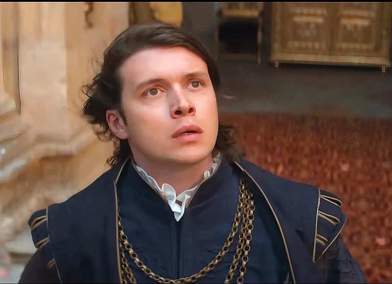 넷플릭스 댐즐에서 헤리 왕자 역을 맡은 닉 로빈슨