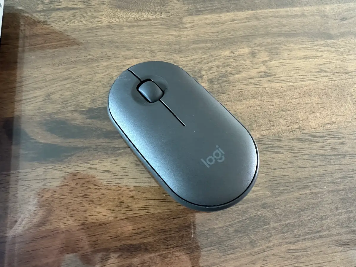 로지텍-페블-마우스