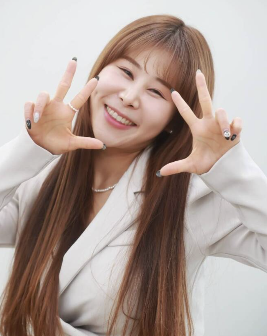 박세미 눈웃음