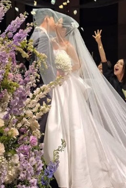 남보라 결혼과 남편