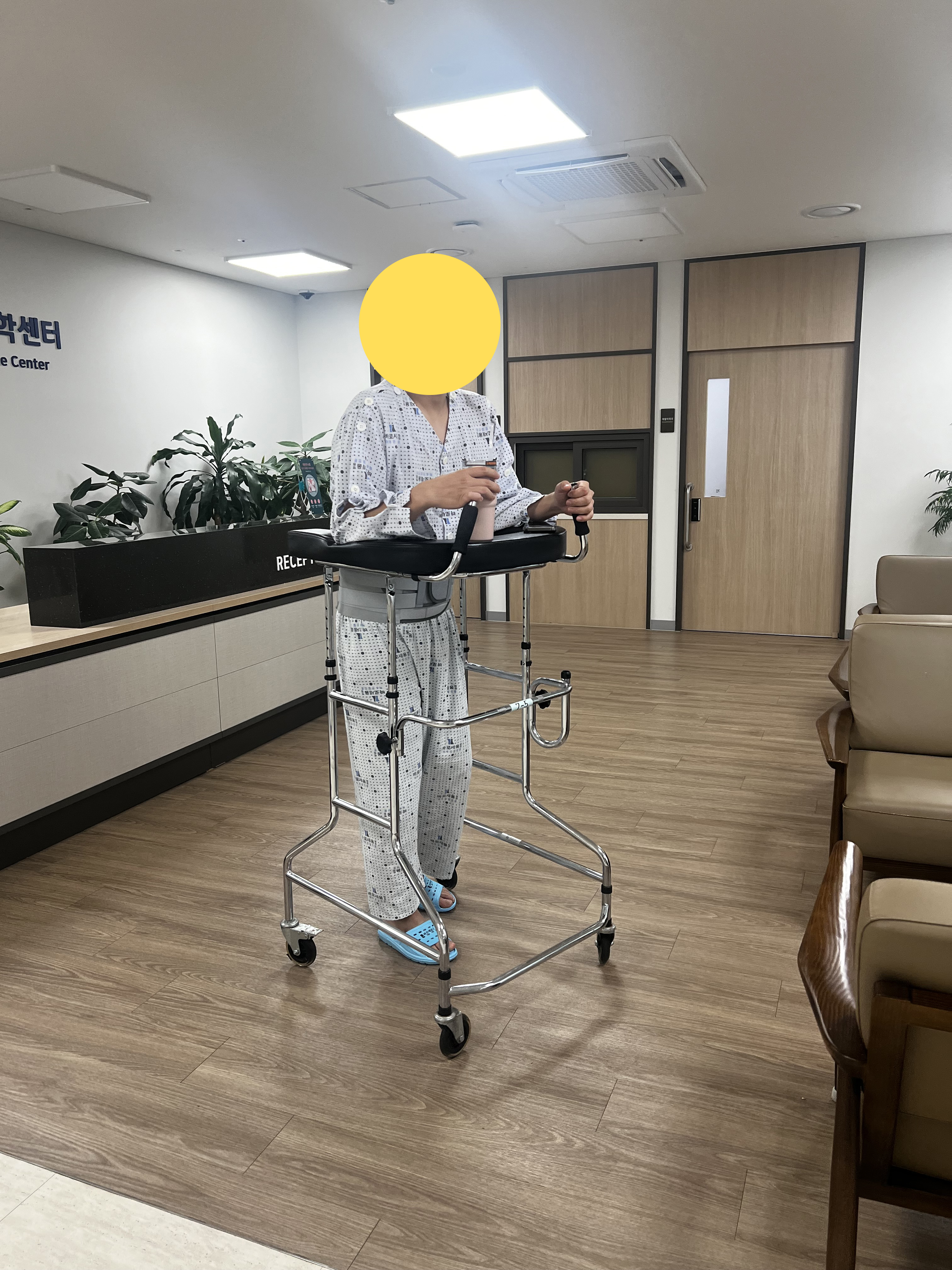 허리디스크수술직후보조기착용