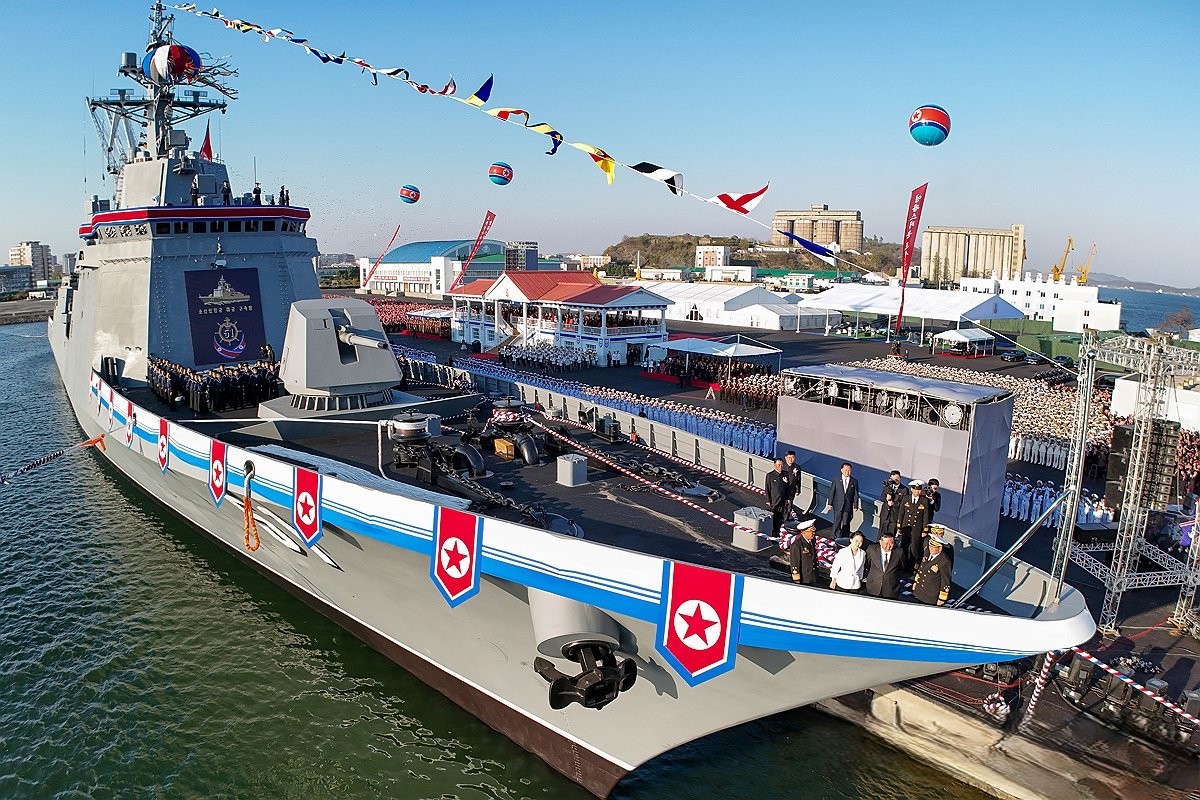 북 신형 구축함 최현급 진수