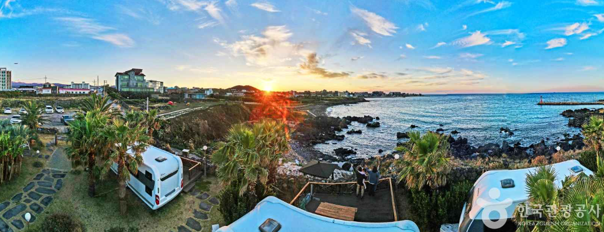 카라반 차박 사진