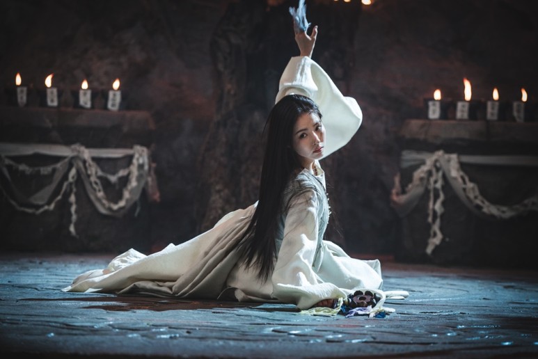 탄야 cast 신세경