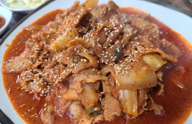 틈만나면 대전 두루치기 맛집 & 빵집 위치