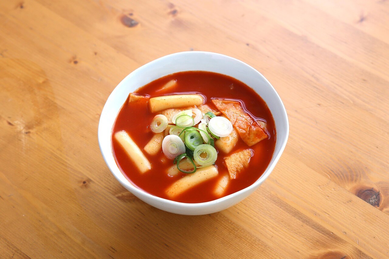 걸작떡볶이의 매출 하락