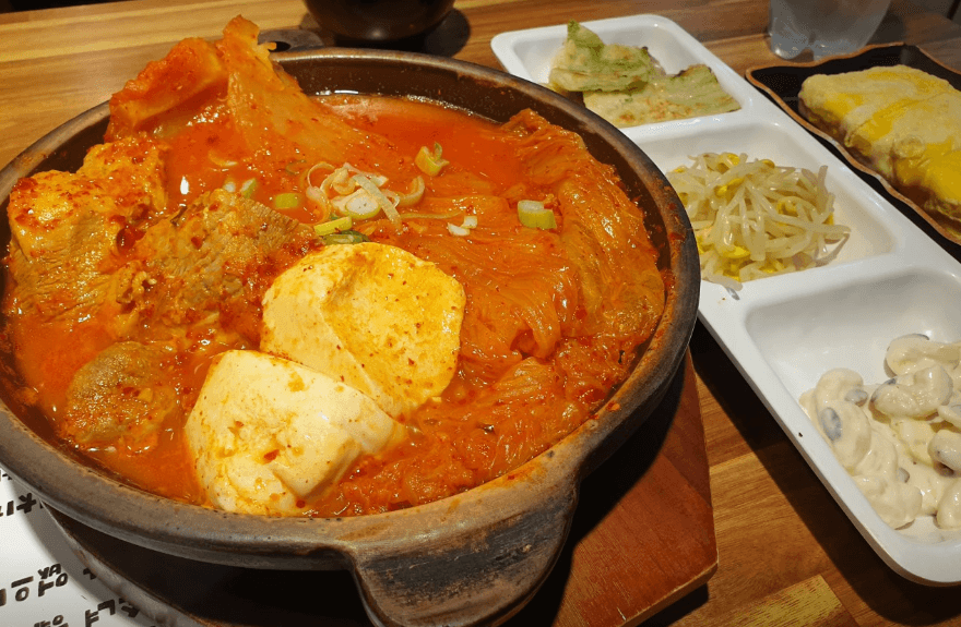 생생정보통 32년 전통 등갈비 묵은지찜 대구 수성구 전설의 맛