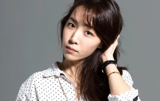 김이나 작사가 데뷔