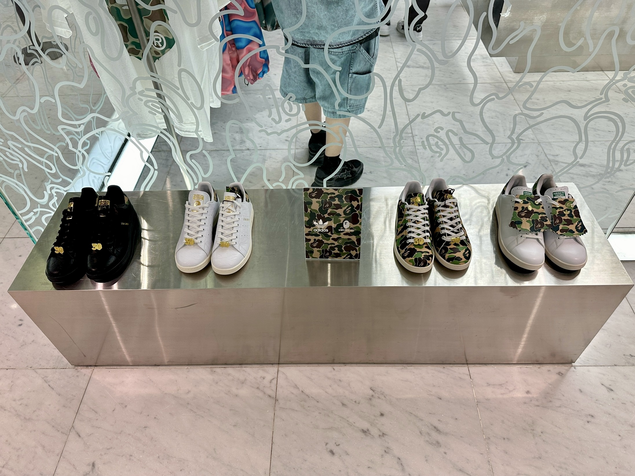 베이프 아디다스 콜라보 신발