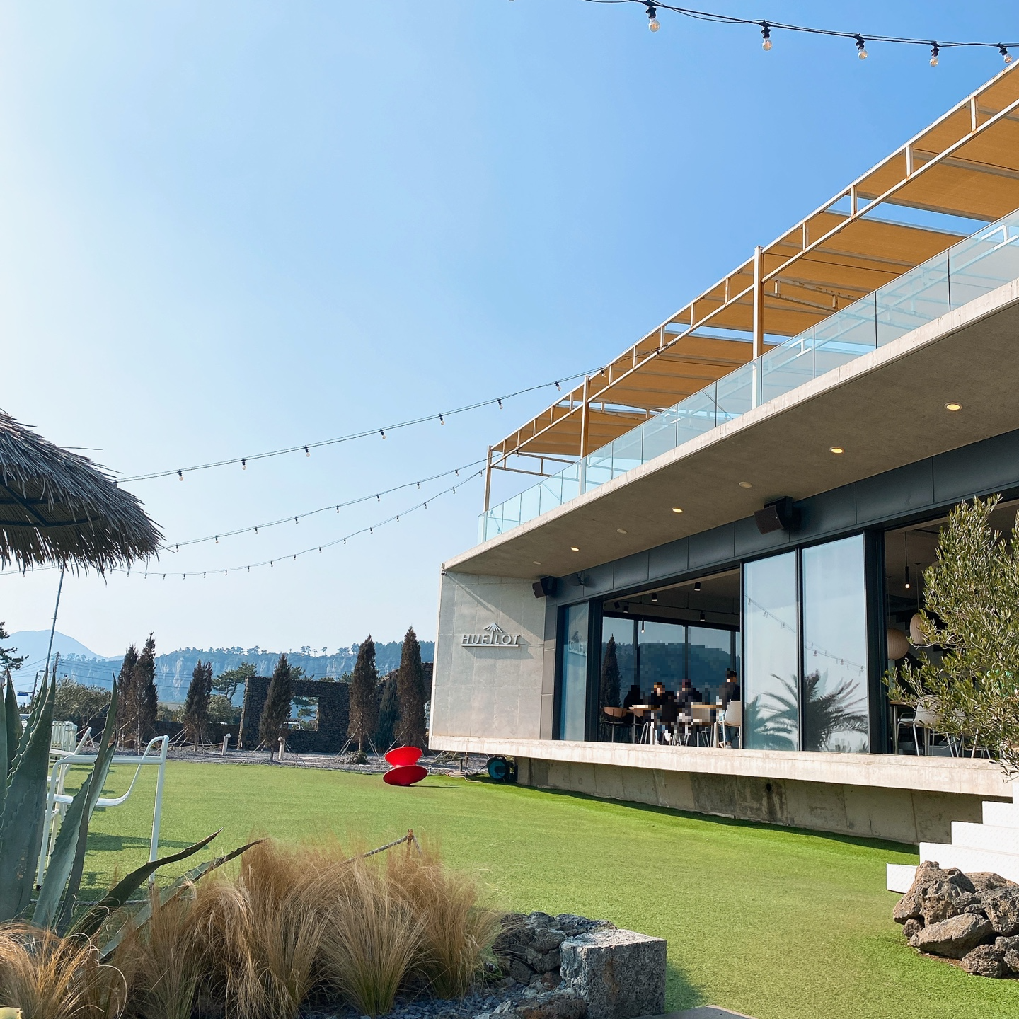 제주 안덕 유채꽃 포토존 오션뷰 카페 휴일로